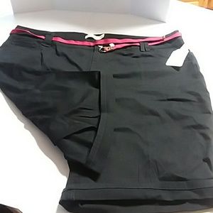 Womans Plus Size 22 Black Shorts NEW